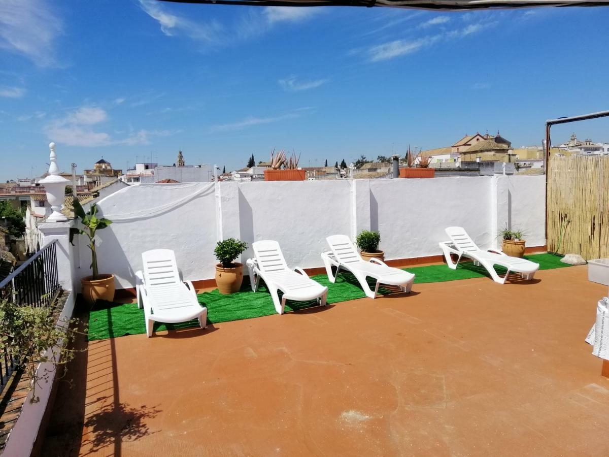 Sleep & Shower In A Typical District Apartment Córdoba